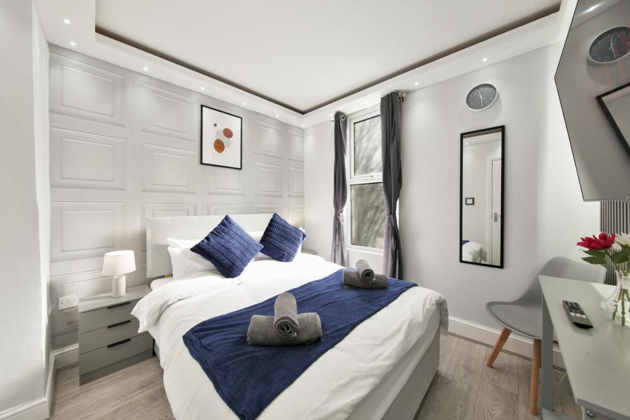 The Cozy Stays Leyton House - 2