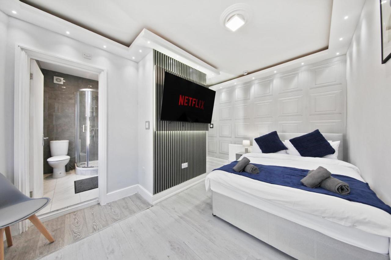 The Cozy Stays Leyton House - 3