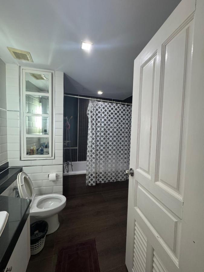 Tropical views 1BR w Balcony - 3