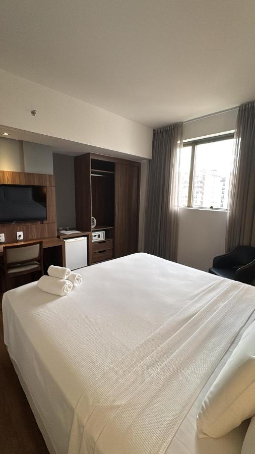 Hotel Vivenzo Savassi Belo Horizonte — quarto