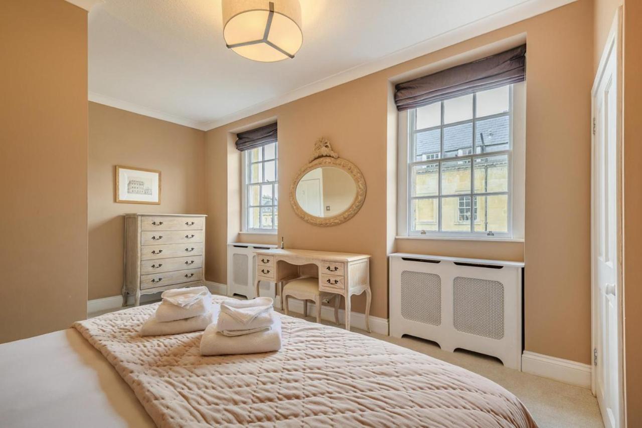 2 Bed in Bath oc-bhr15 - 2