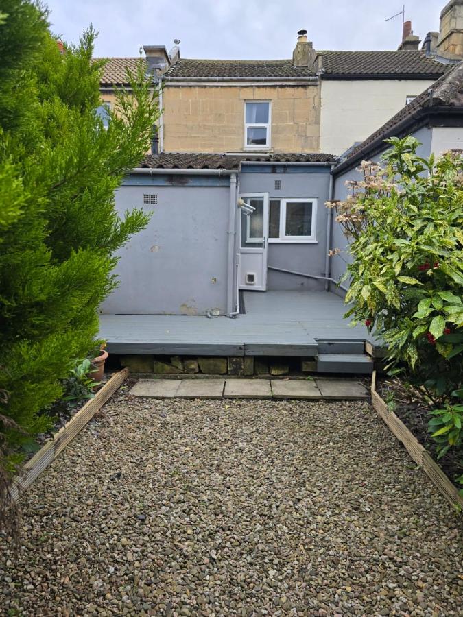 Comfort 3-Bed House off City Centre - 2