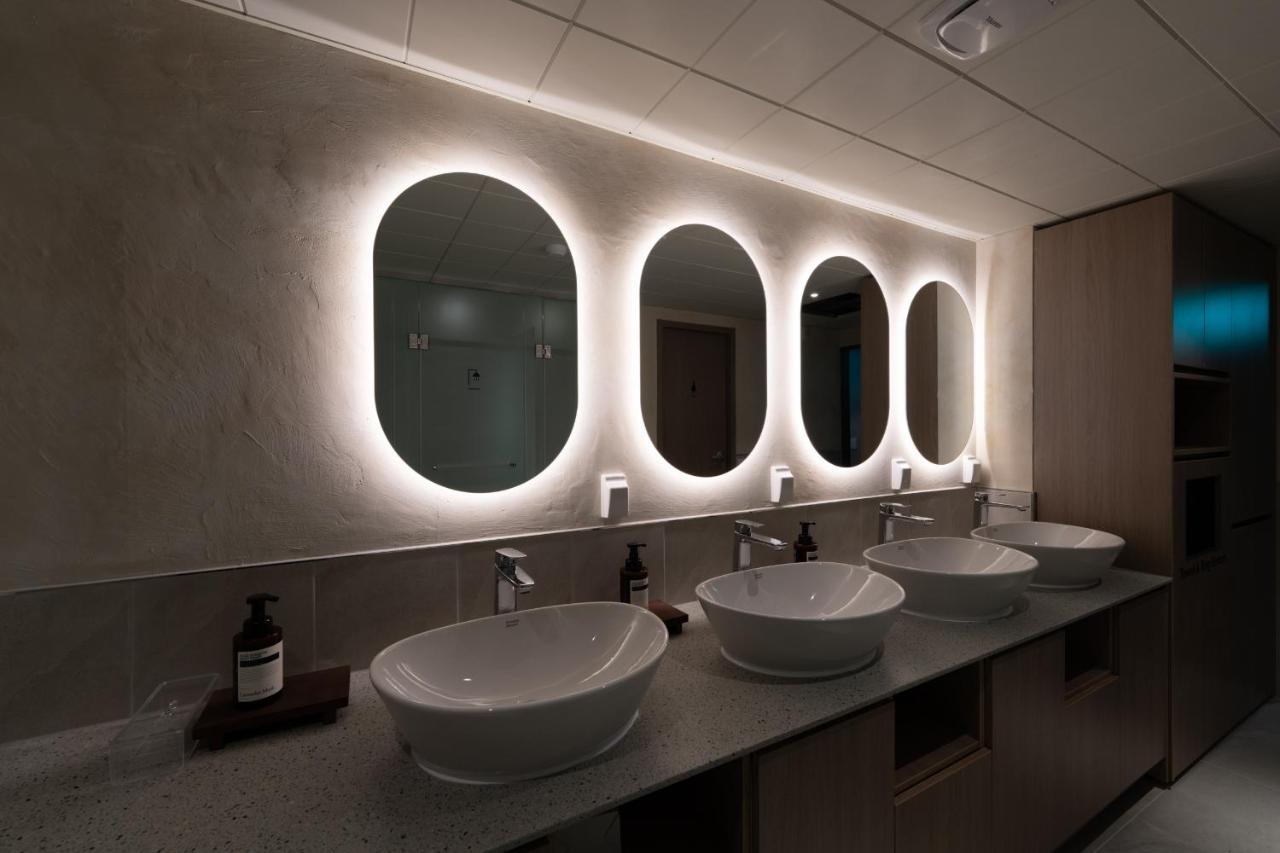 OstelloMaree 오스텔로마레 신사역5분