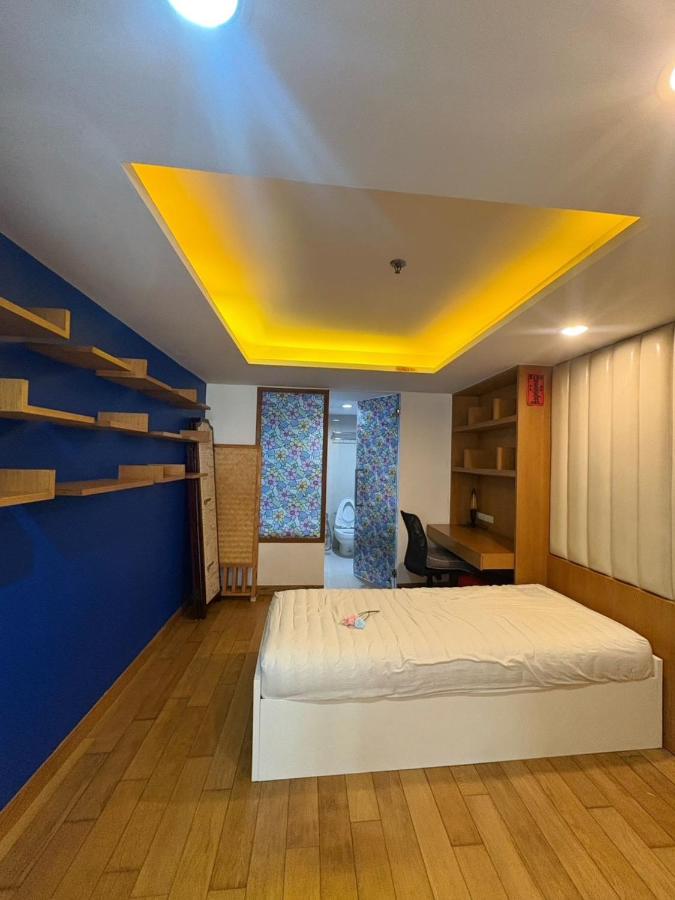 Jewelry trade center 2 bedrooms 2 bathrooms - 2