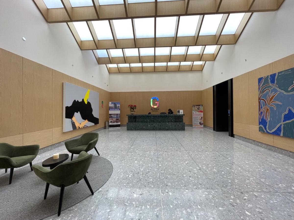 Luxury 27th-Floor Condo near Historic Downtown - 2