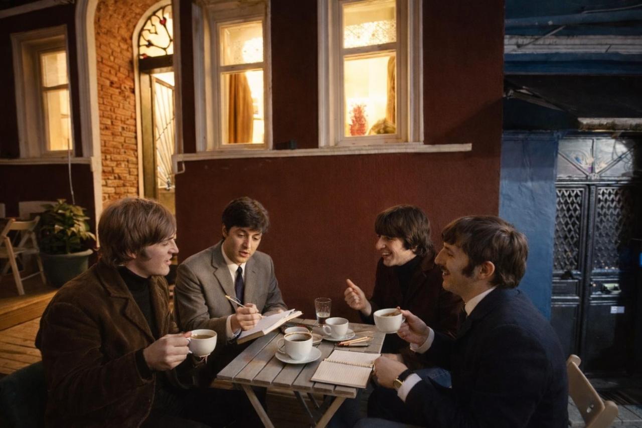 The House Company - 4