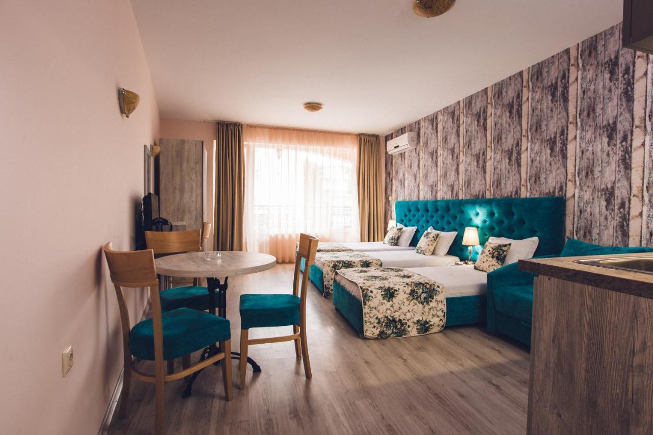 Avenue Deluxe Hotel photo