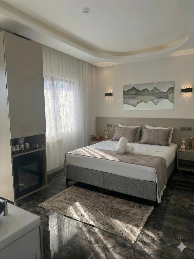 CK Collection Suites - 2