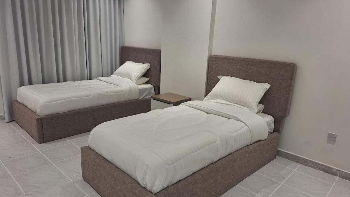 2bedrooms flat with balcony - 4