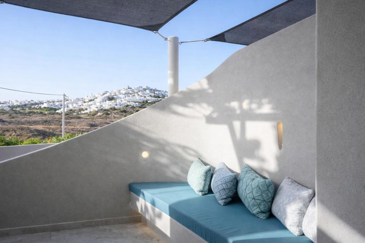 Hotiday Santorini Mesaria - 2