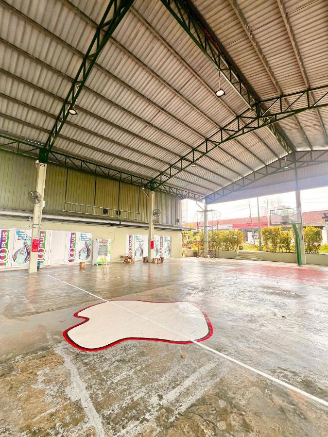 Balinese Homestay at Town Area 18pax Nice Garden suitable forEvent - 4