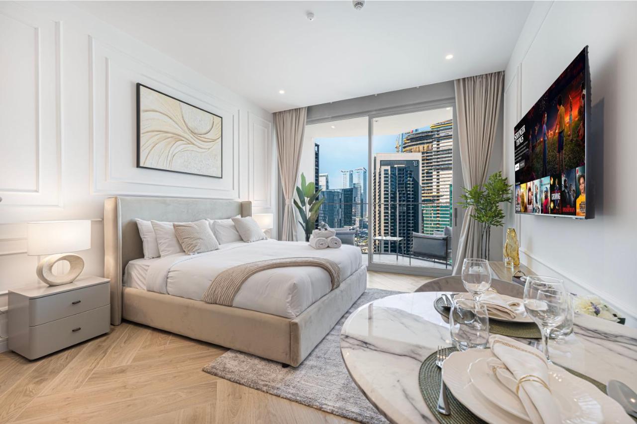 Burj View Studio - Padel & Tennis, Parking