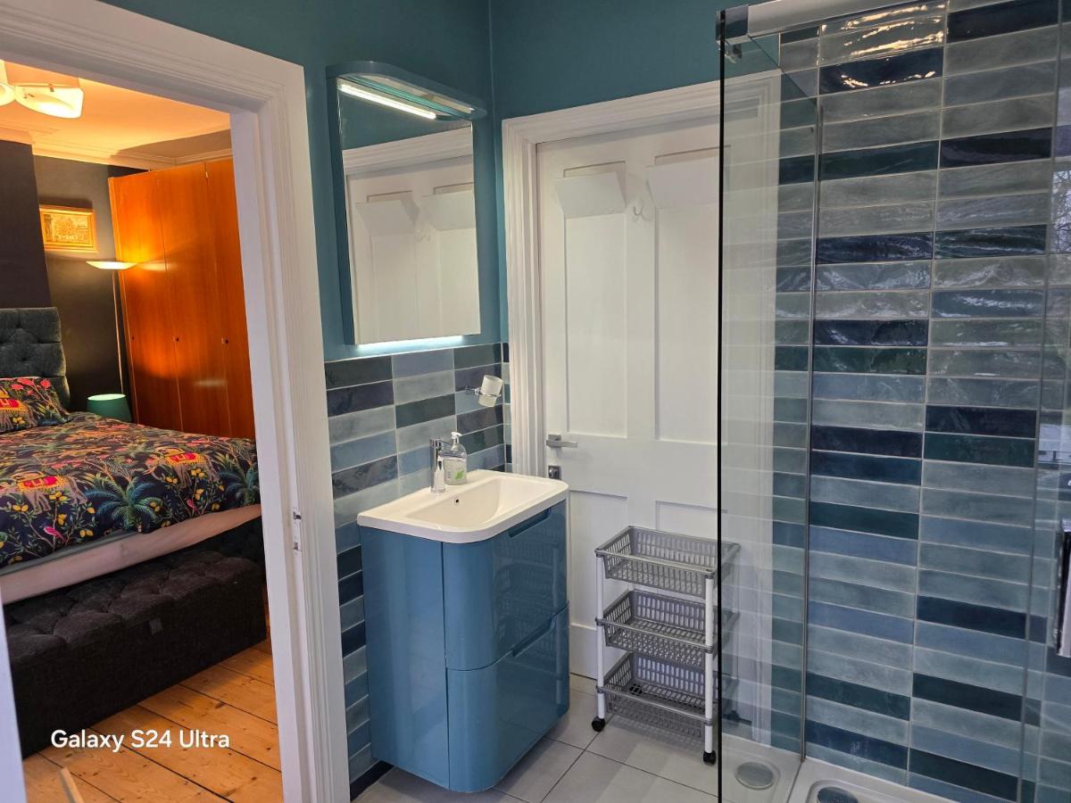 Great Central self-contained flat - 3