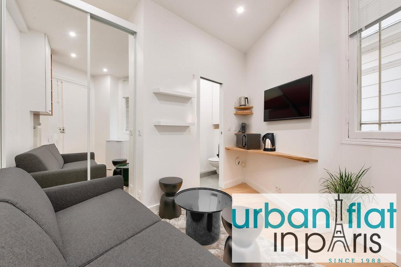 Urban Flat 165 - Lovely Studio near Champs Elysees Paris - 2