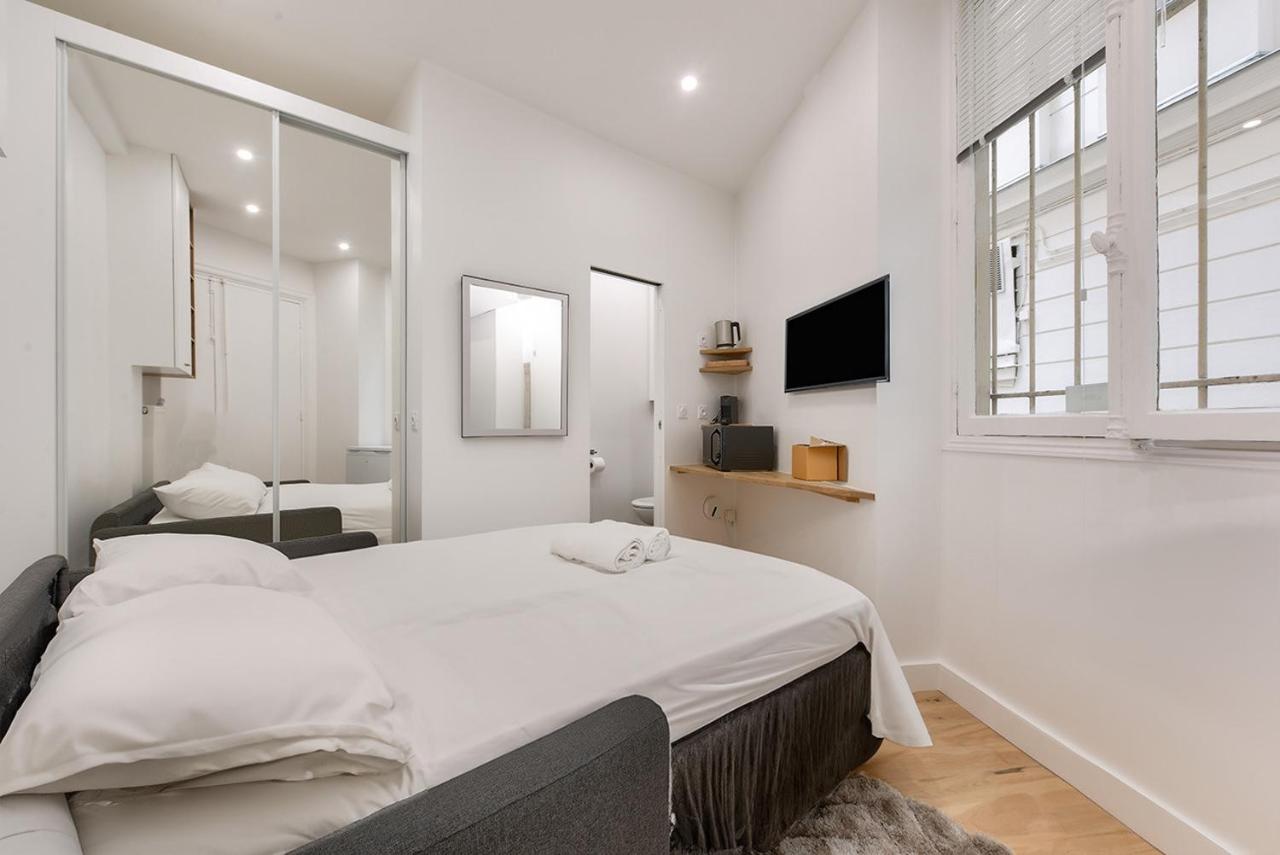 Urban Flat 165 - Lovely Studio near Champs Elysees Paris - 3