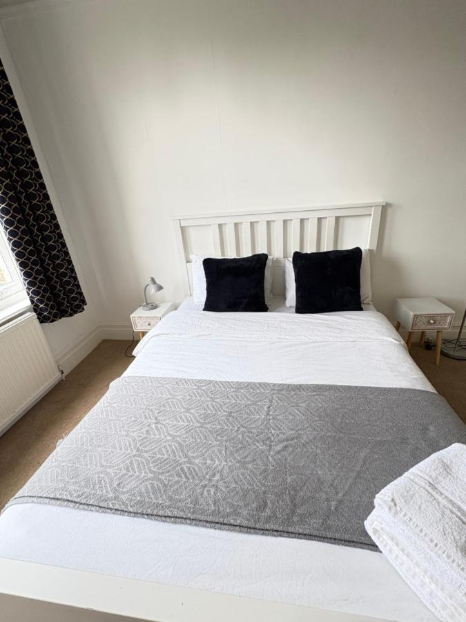 En-suite in Chelsea - 2