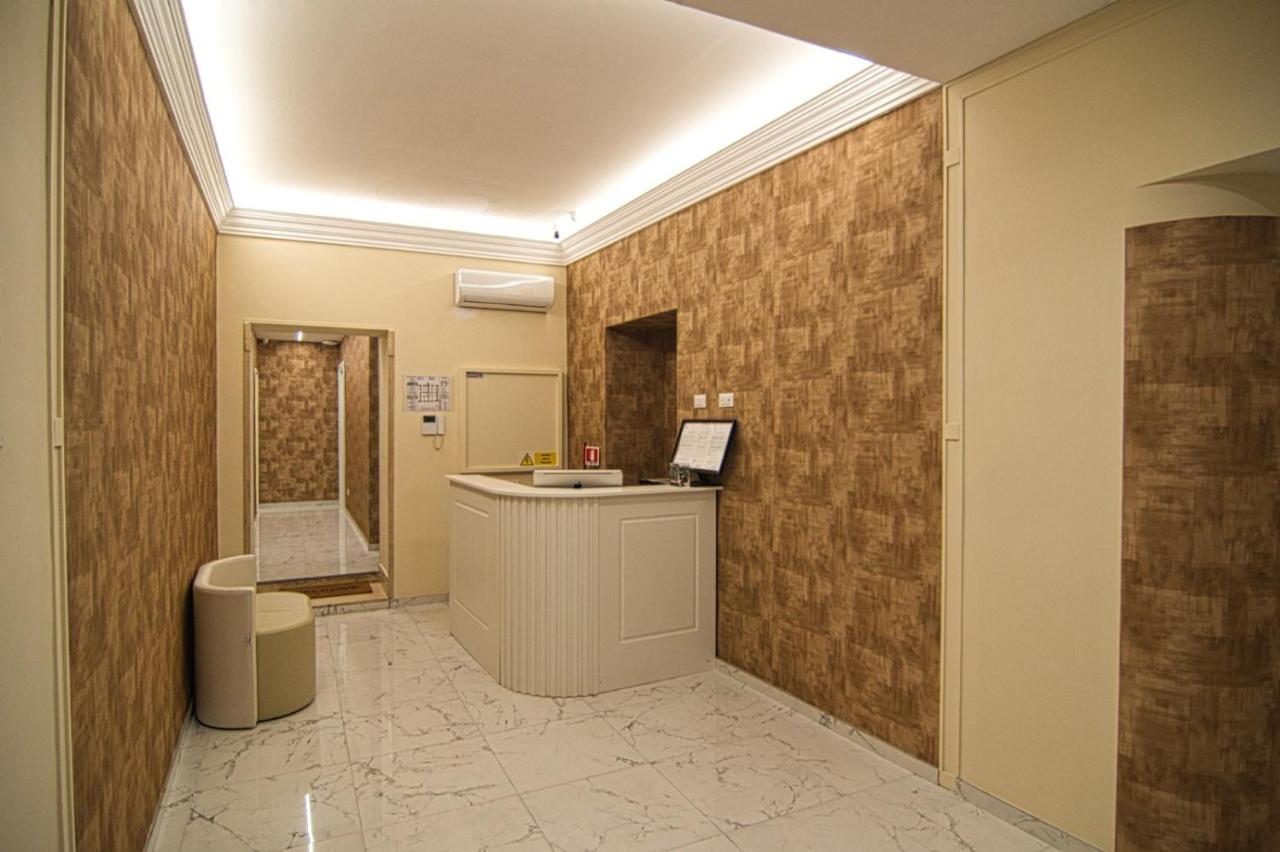 Guest House Rojo - Termini station Rome