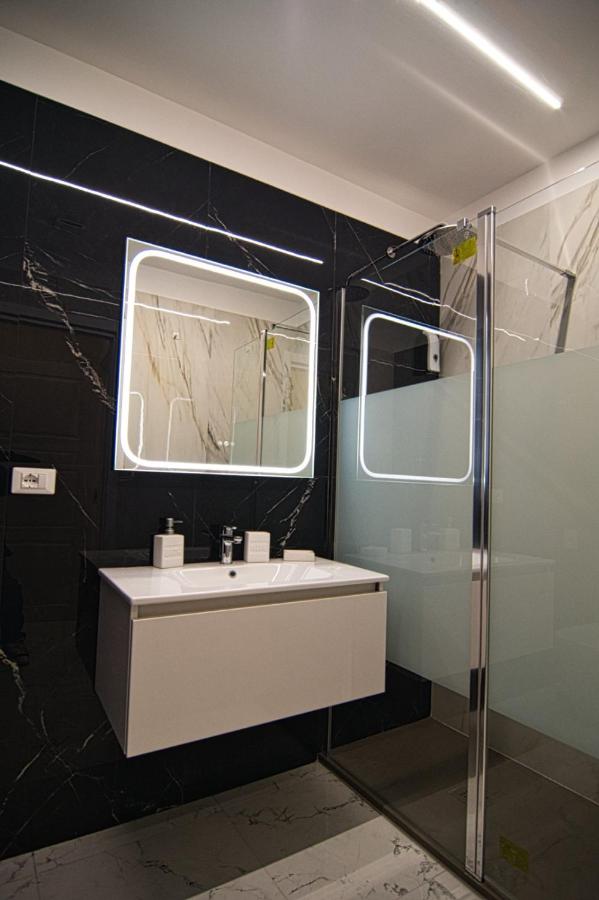 Guest House Rojo - Termini station Rome - 3