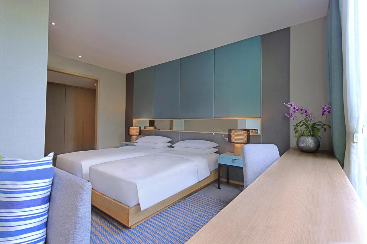 Hyatt Regency Phuket Resort - 3
