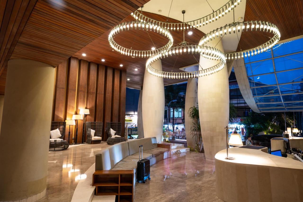 Bedrock Hotel Kuta - 3