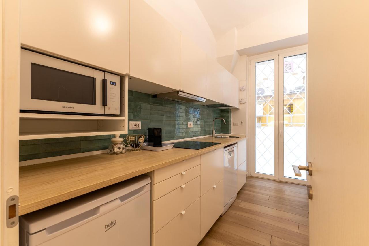 Next to Vatican Museum Luxury Flat - 4