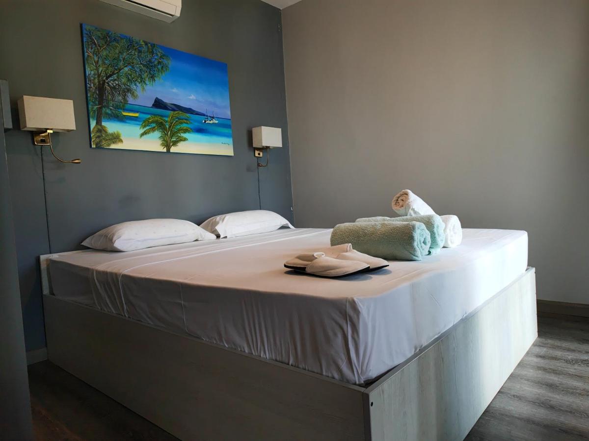 Wonderful beach bungalow in the south. - 2