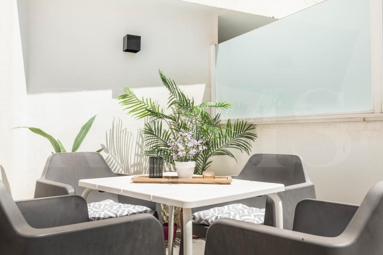 Infinitely Pink Suite Picasso-Inspired REMS - 5