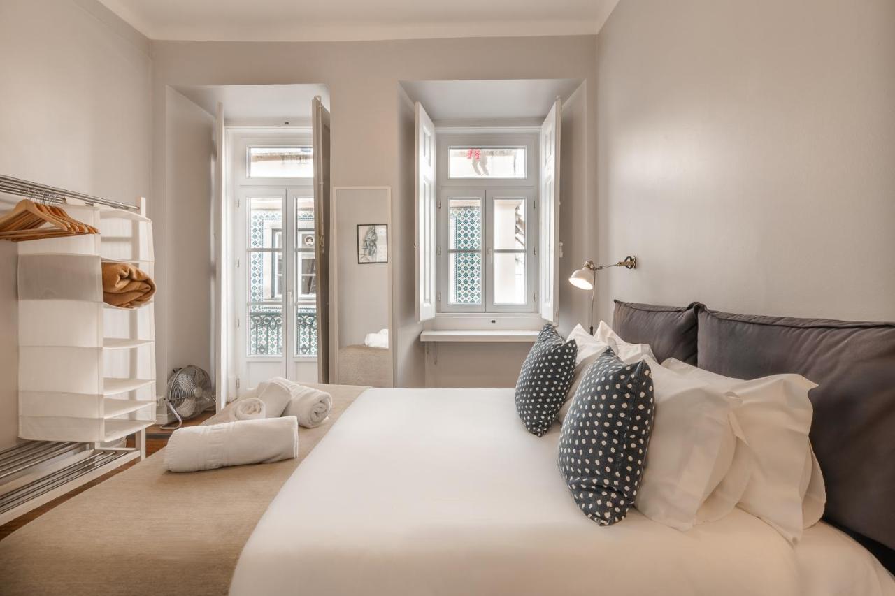 B1 Luminous Gem for 6 in BICA Neighborhood - LIS Downtown! - 2