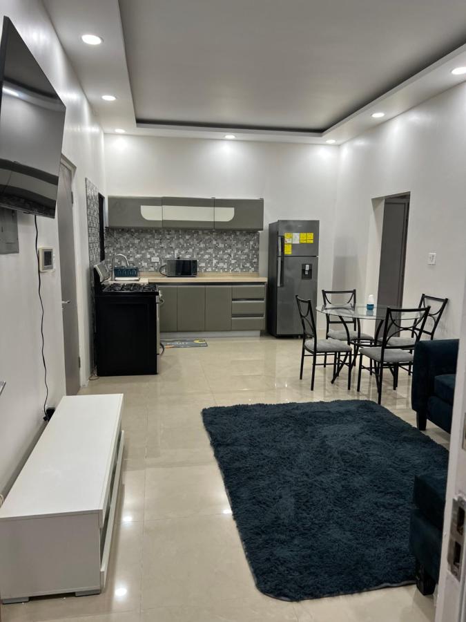 Urban Escape BnB - 4