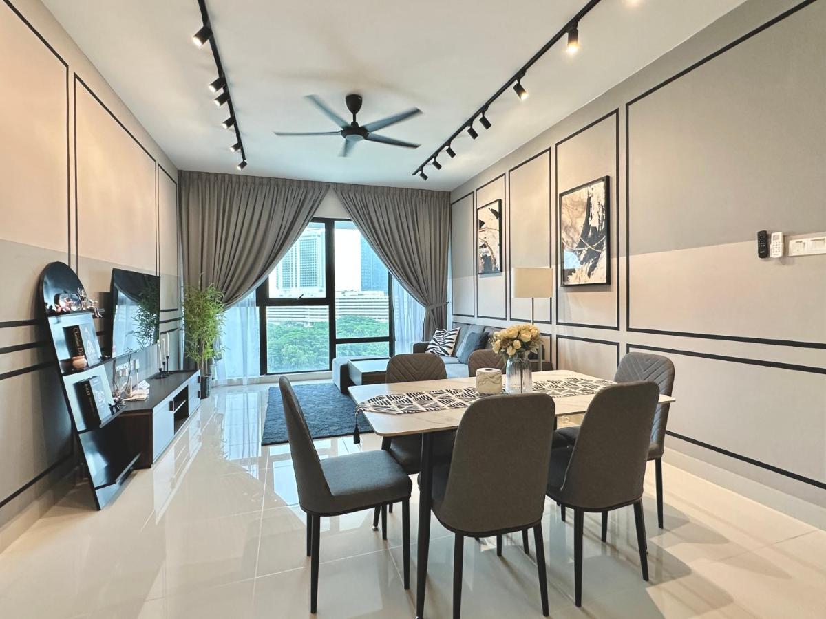 Modern 3BR Family Suite Mosaic Southkey Walk to Mid Valley - 5