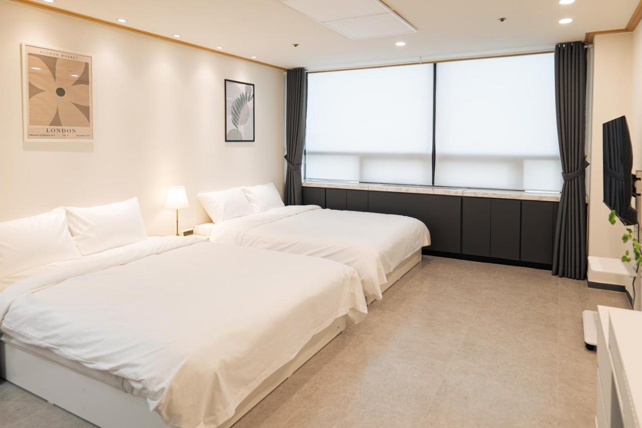 Hongdae Central Stay