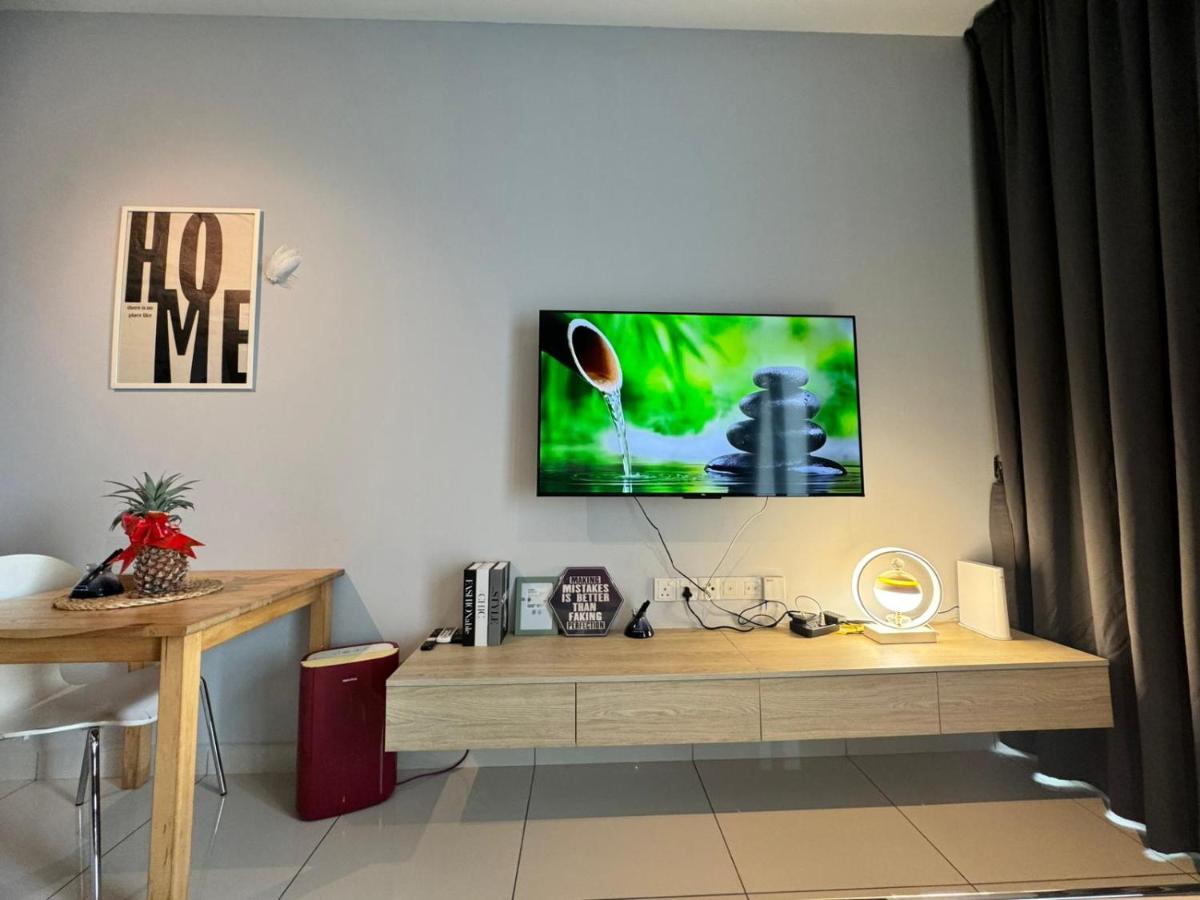 Mosaic Southkey JB 2BR 4-5 Pax Cozy Apartment Near Mid Valley - 4