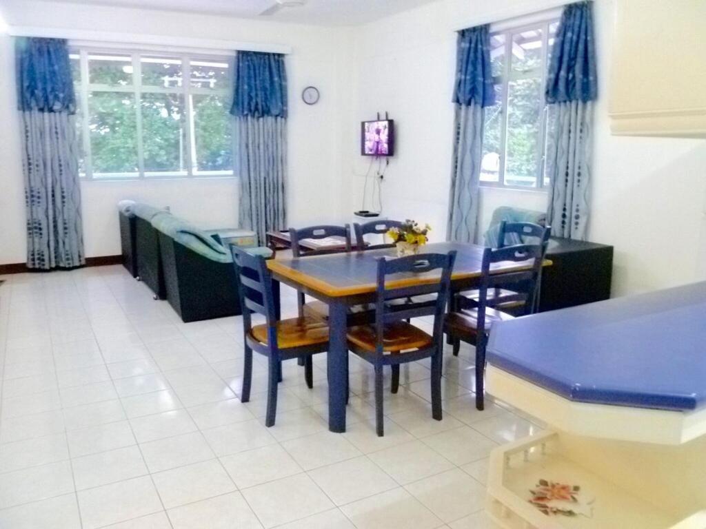 BeachHead Property, 1 Max Plaza Building, Royal Road, Pereybere, Mauritius, - 3