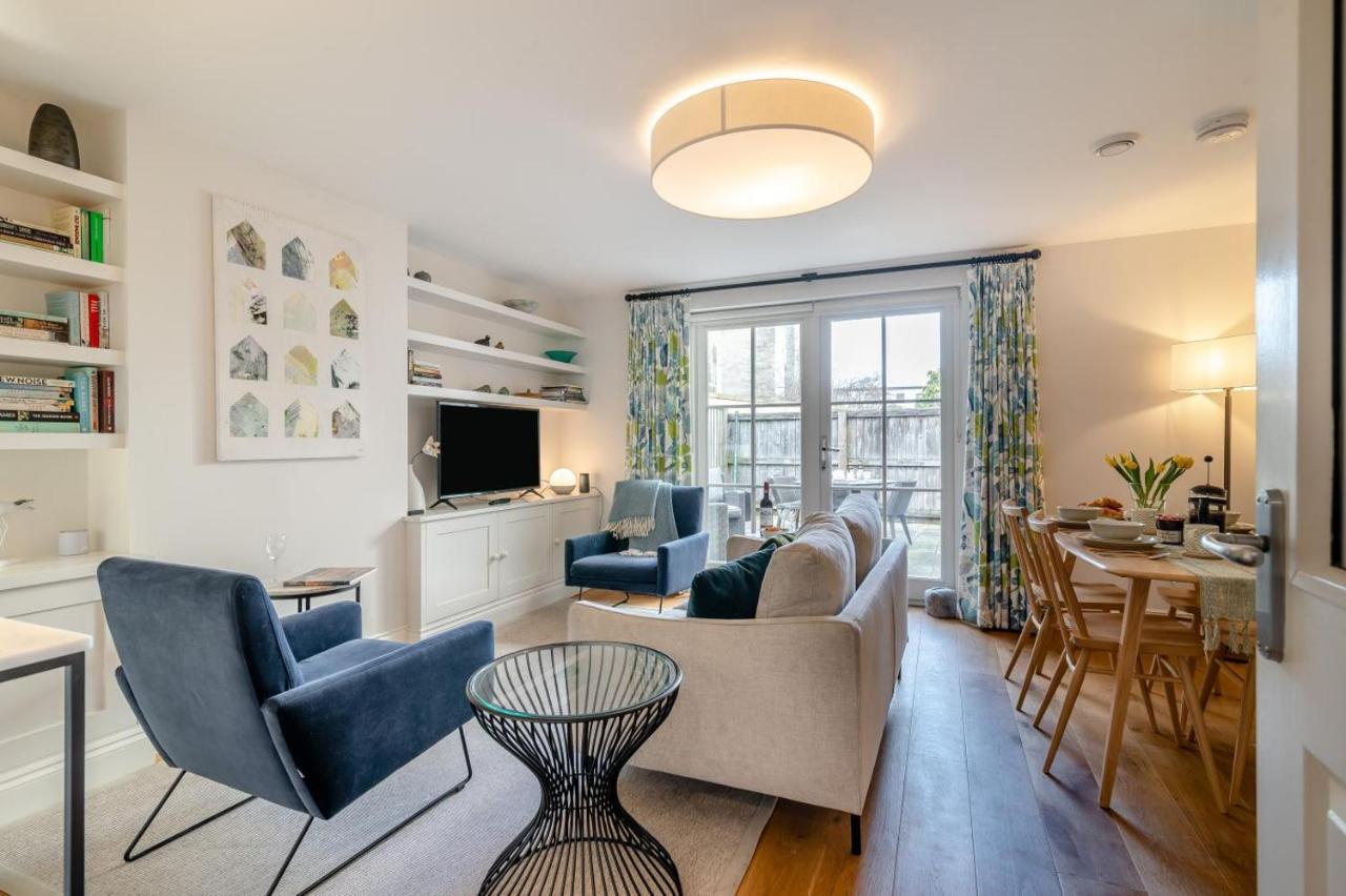 2 Bed in Bath oc-bhr44