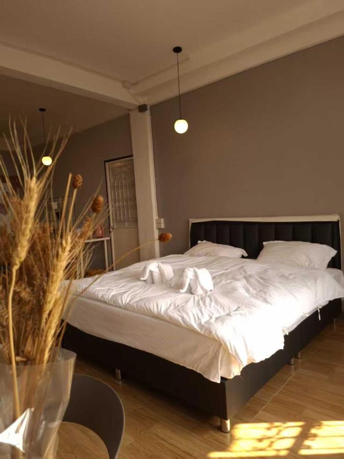 Chao phaya house Near Asiatique