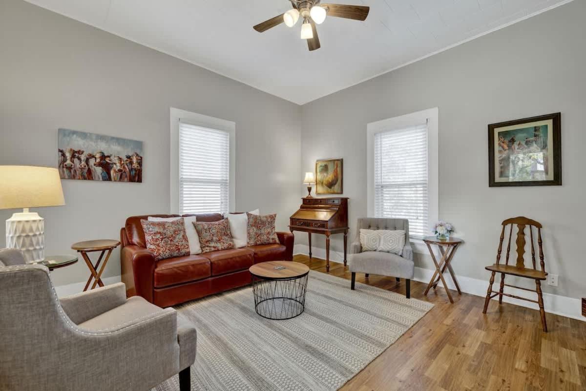 Austin 412 Luxury Guest House — photo 24