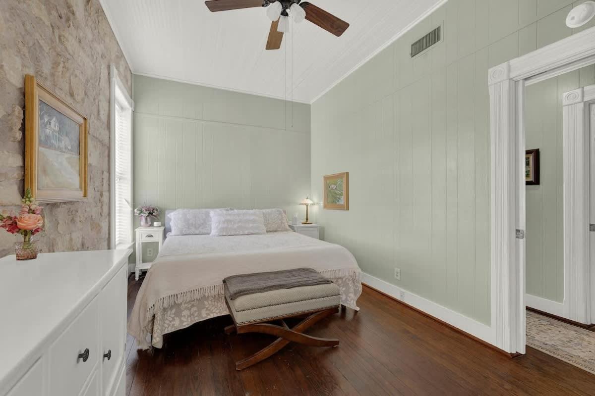 RS Hanna Gallery Bed and Breakfast — photo 11