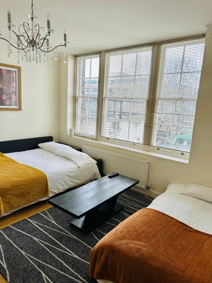 LX Russell Square Apartments - 2