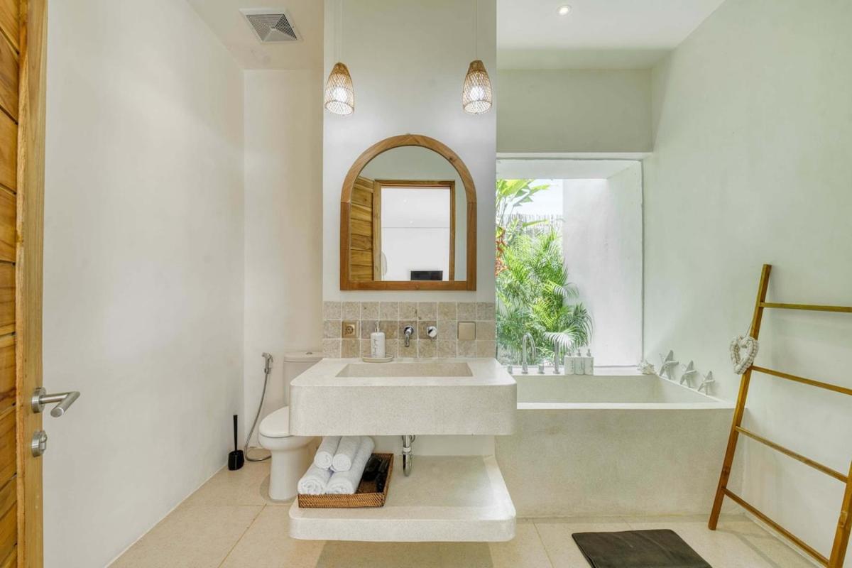 Villa Indah 2BR Private Pool & Rooftop Uluwatu - 3