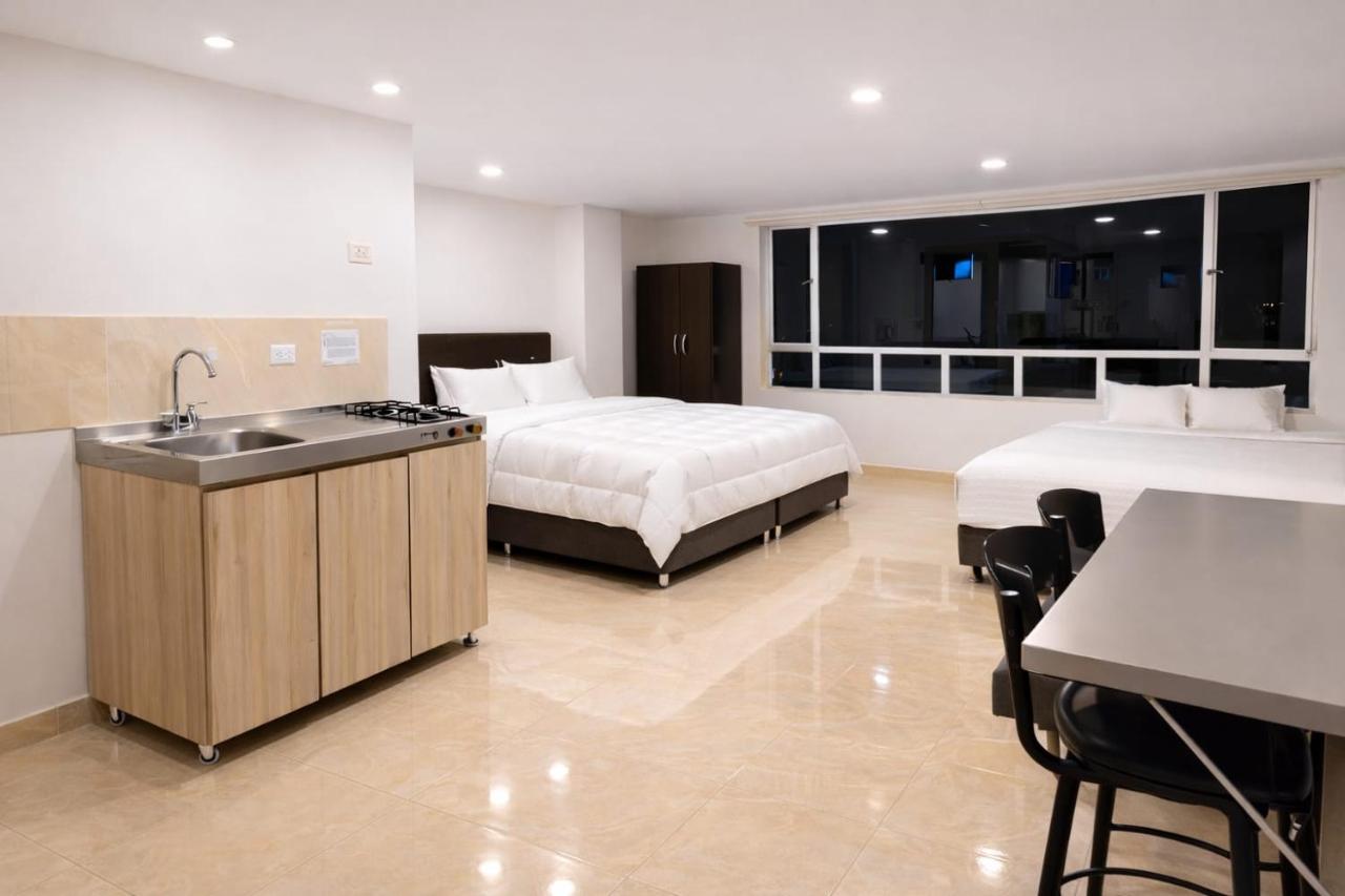 Aparta Estudios Luz Galery - 2