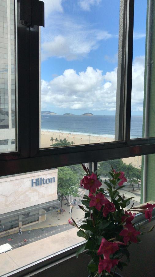 Copacabana Leme Studio - with a beautiful ocean view - 10th Floor - up to 3 guests - 5