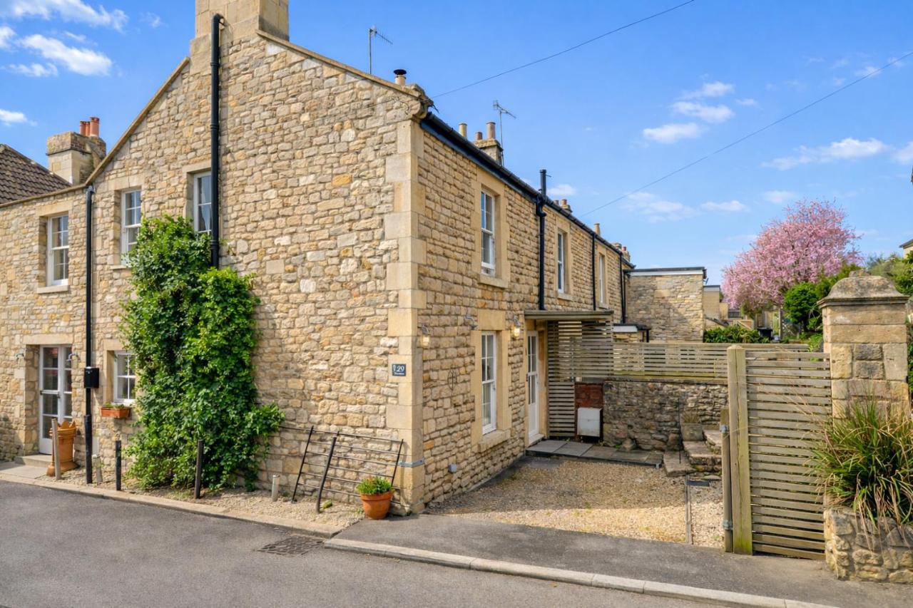 Heron Stays Bath- Charming Village Cottage, 3 Bedrooms, Parking, Garden, Just 3 Miles to Bath Centre, Sleeps 6 - 5