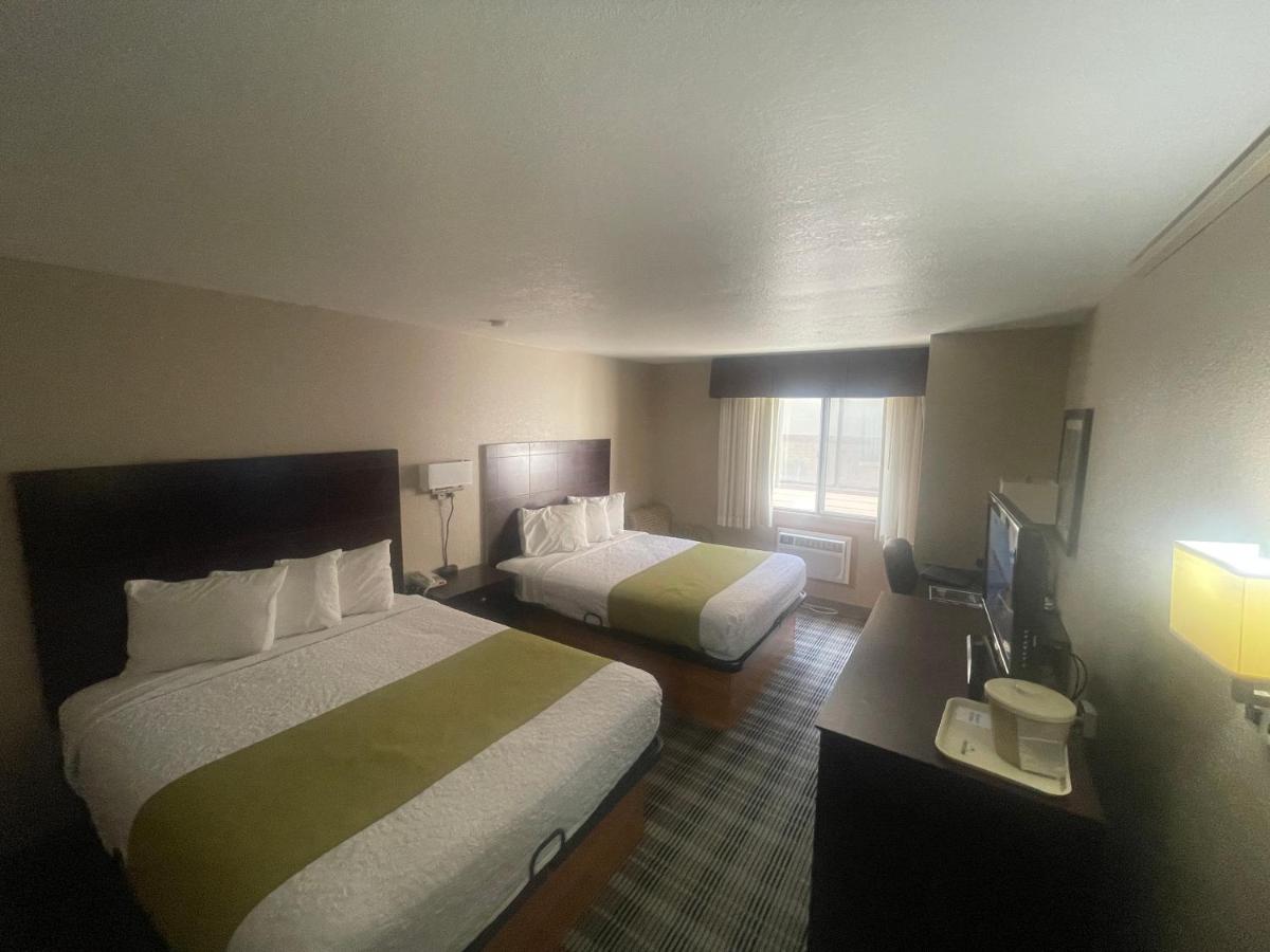 American Inn Council Bluffs — photo 11