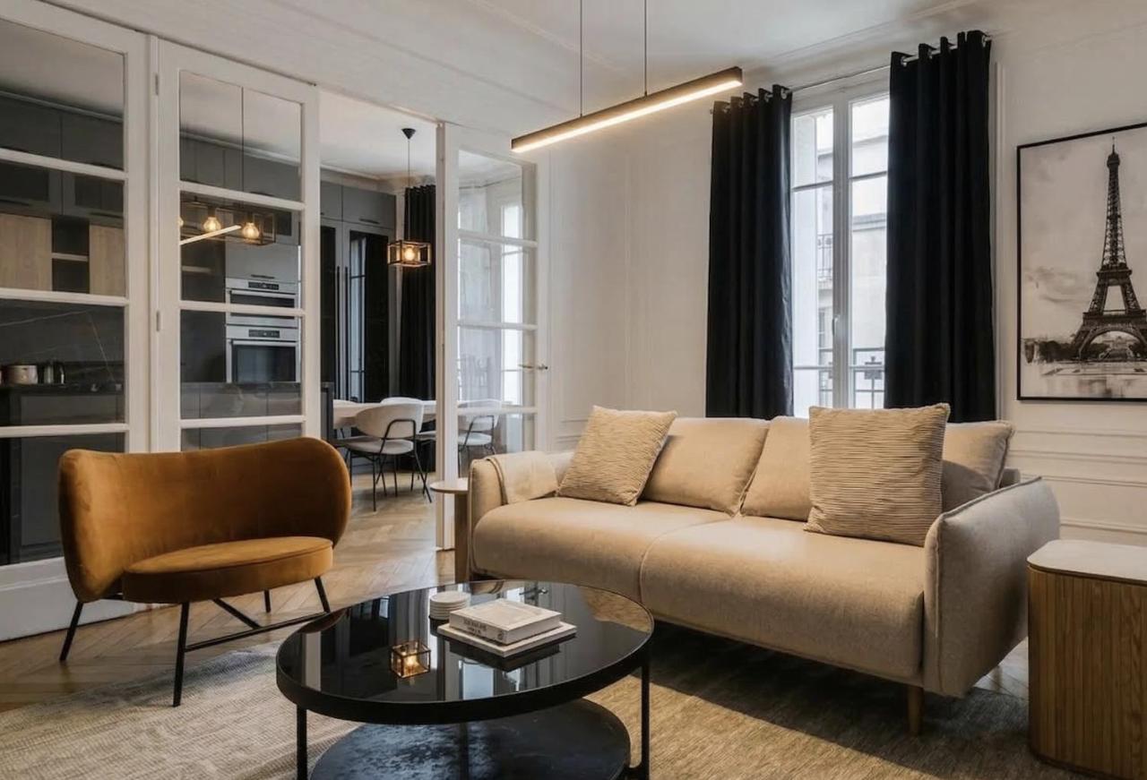 Appartement Ile Saint Louis Front Notre Dame de Paris