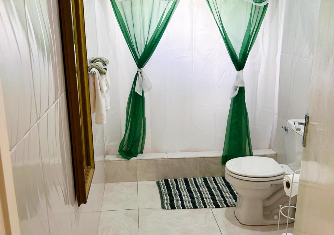 Toll Gate Cul-de-Sac Apartments - 3