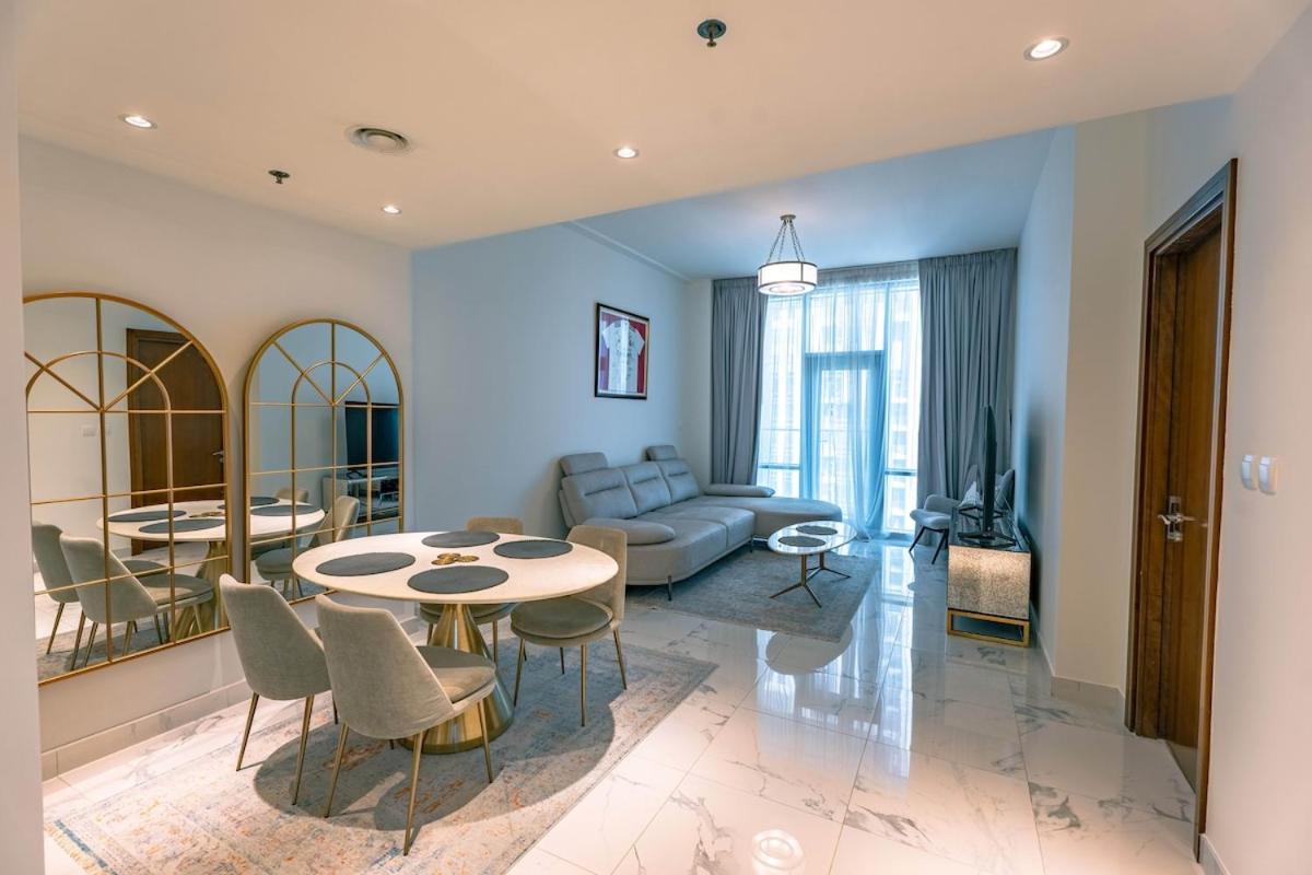 Skyline Escape Amna Tower Dubai