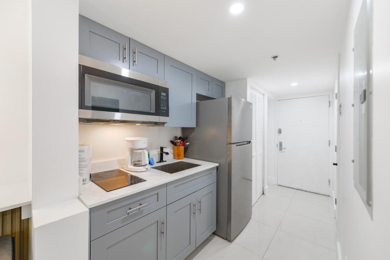 Comfortable Brickell Studio - City View & Free Parking - 3