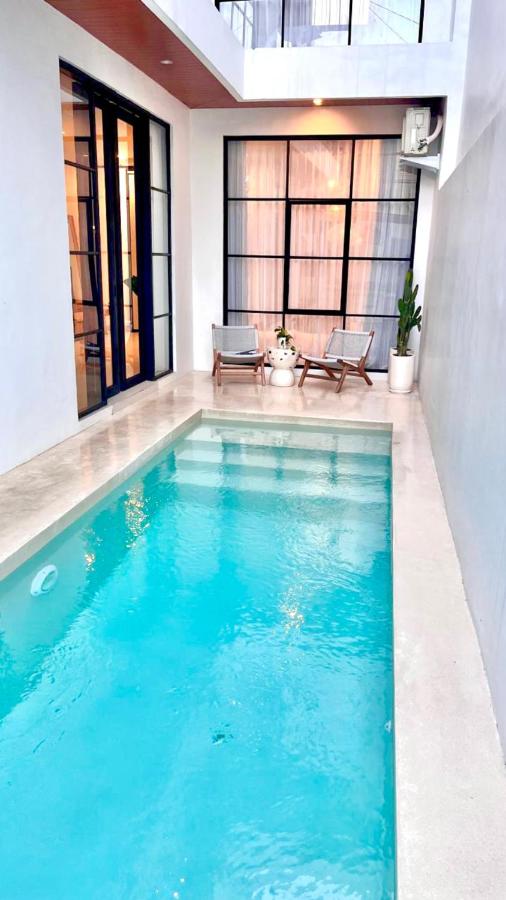 Foxy Corner Villa - 2