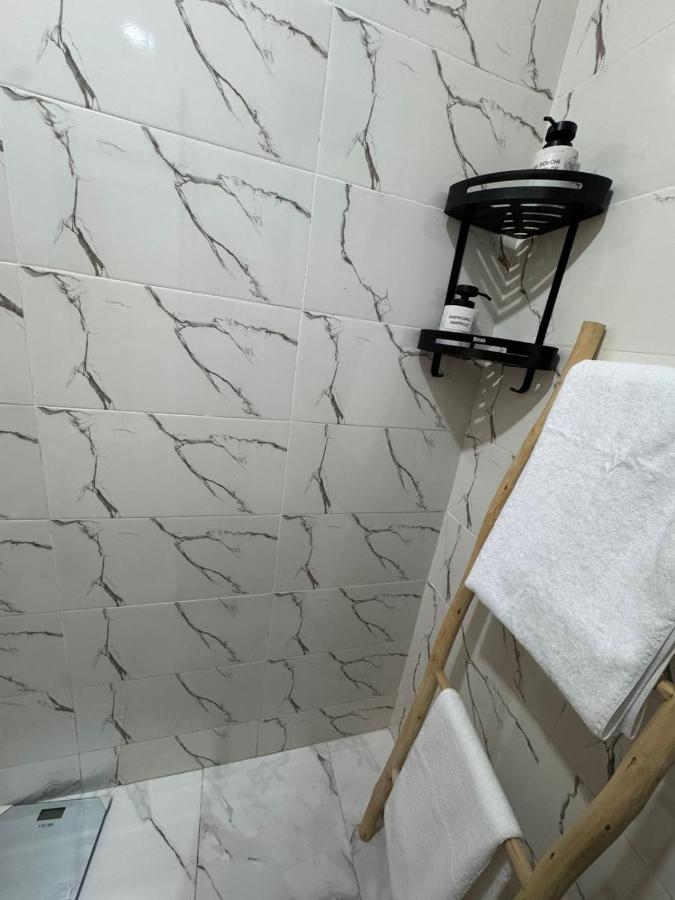 New luxury flat2BR salon Parking next to CarreEden - 3