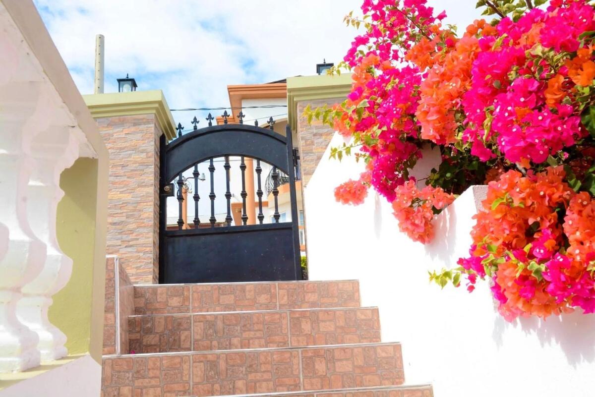 Winter Escape with Seaview - Private Balcony & Fast WiFi - 3